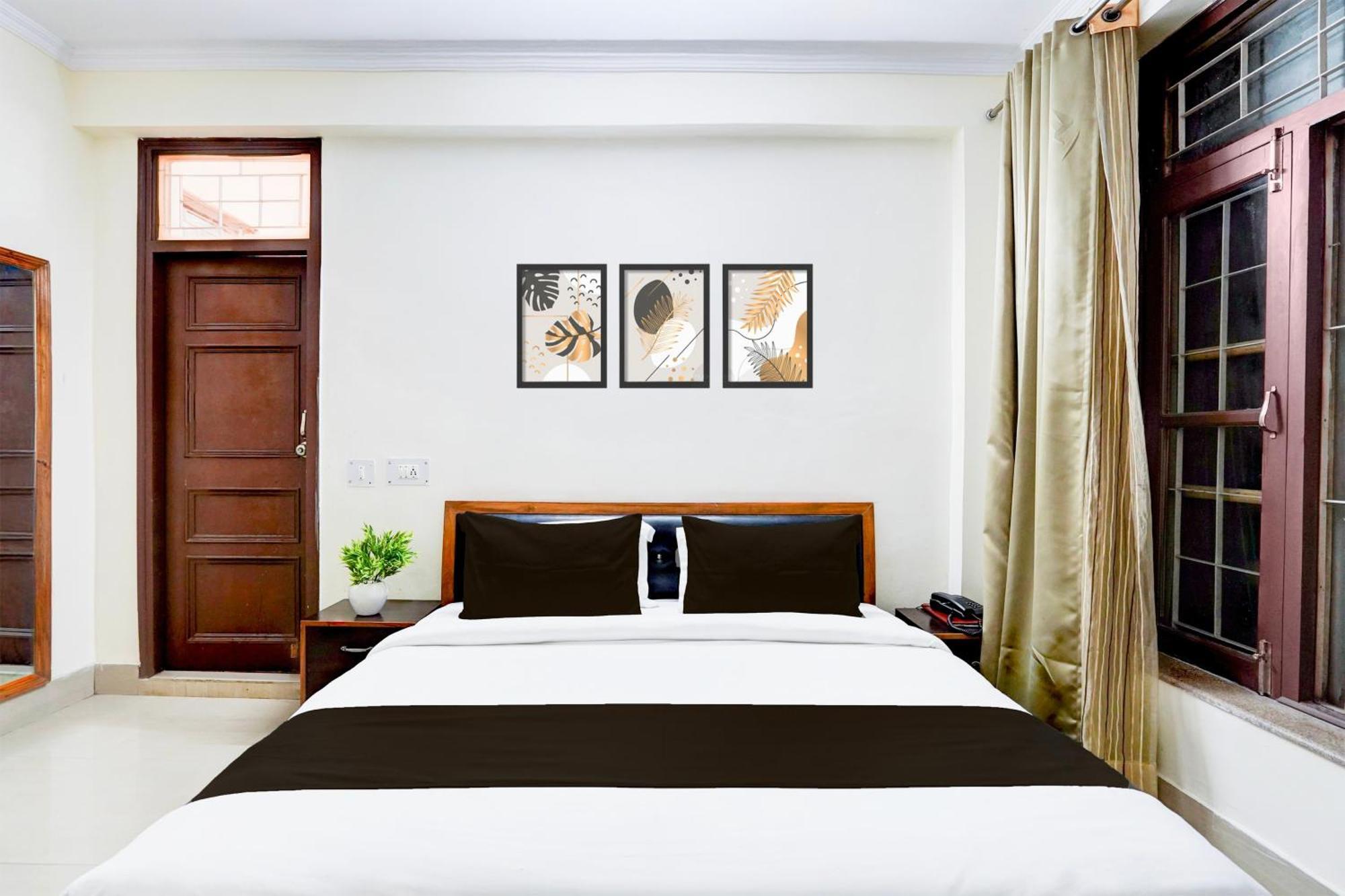 Super Townhouse Mall Road Near Library Chowk Mussoorie Esterno foto