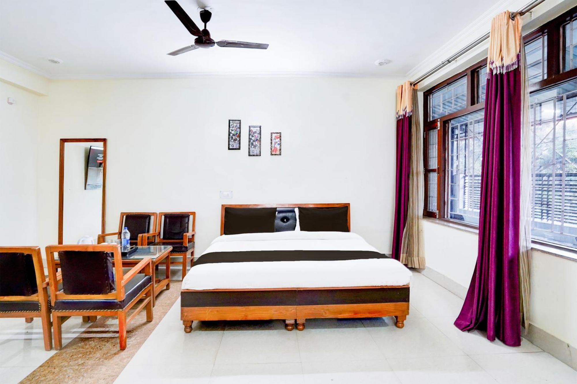 Super Townhouse Mall Road Near Library Chowk Mussoorie Esterno foto